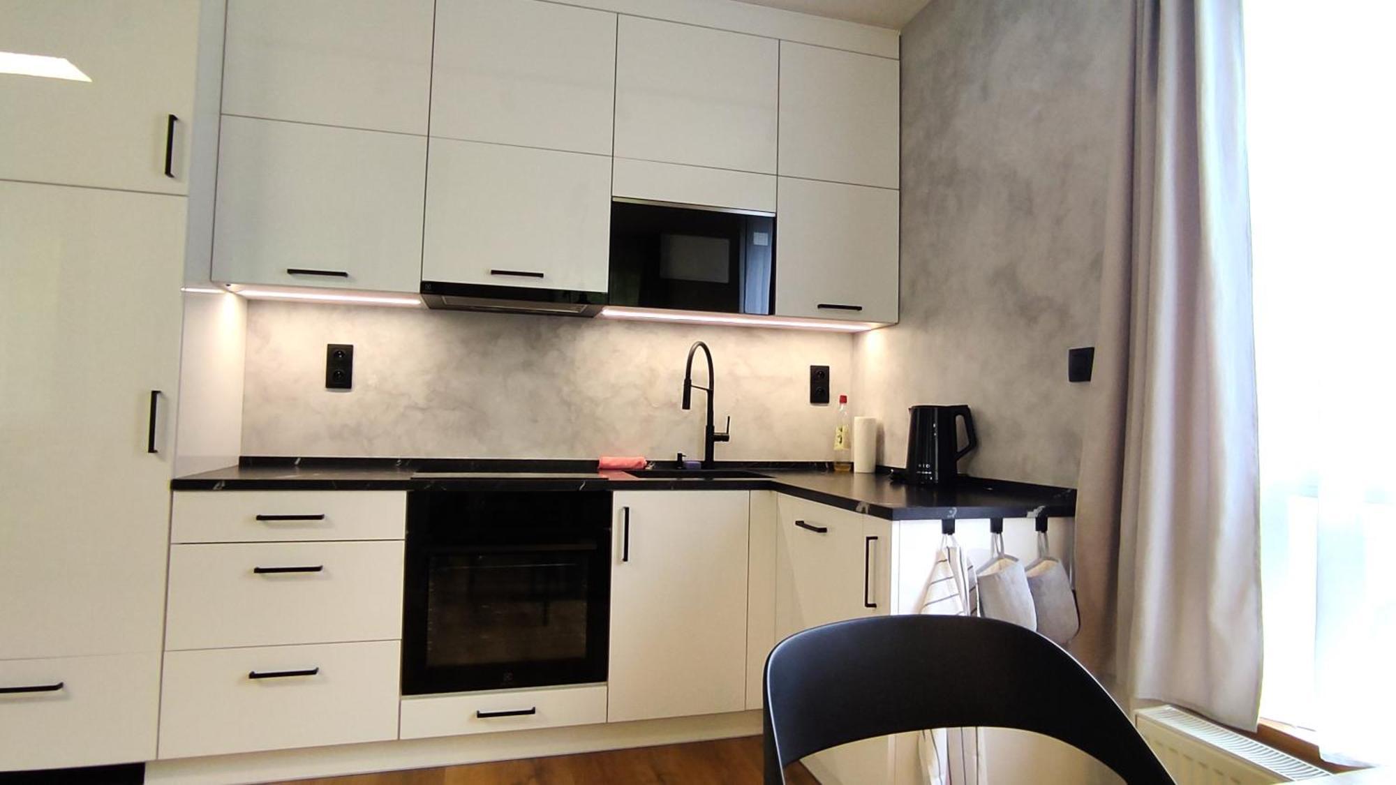 Tiche Anenske Apartmany S Hotelovym Servisem, S Kvalitni Bufetovou Snidani A S Exklusivnim Saunovym Wellness Grotta Spa - By Relax 하라포프 외부 사진