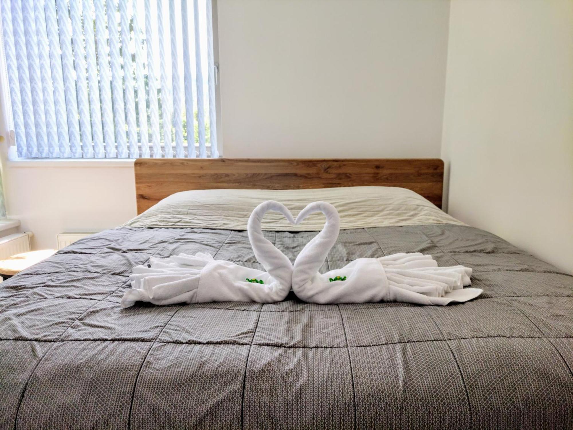 Tiche Anenske Apartmany S Hotelovym Servisem, S Kvalitni Bufetovou Snidani A S Exklusivnim Saunovym Wellness Grotta Spa - By Relax 하라포프 외부 사진